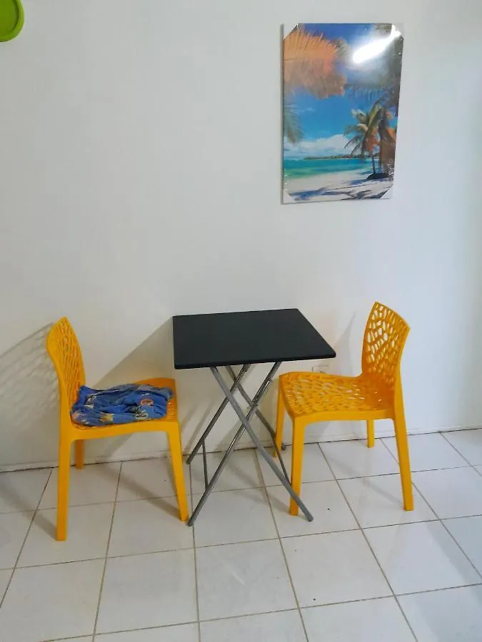 Bungalow Charmant A Petit-Bourg Avec Jardin Prive Holiday home