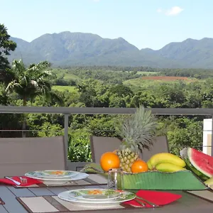 Hébergement de vacances Les Balcons Du Parc, Petit-Bourg